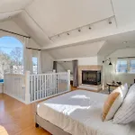 Stay Portland Collection - Casa Solarium, Local Eateries, Parks & Espresso