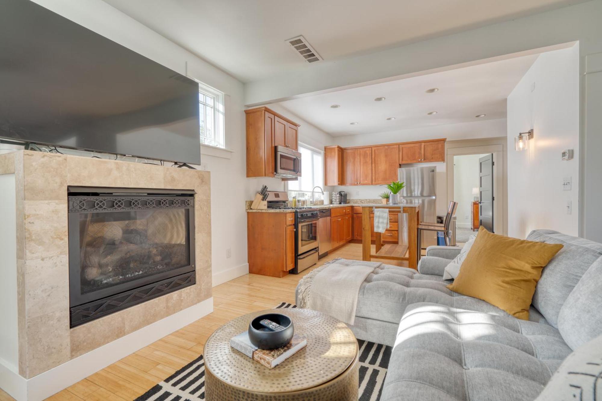 Collection - Casa Solarium, Local Eateries, Parks & Espresso Holiday home Portland
